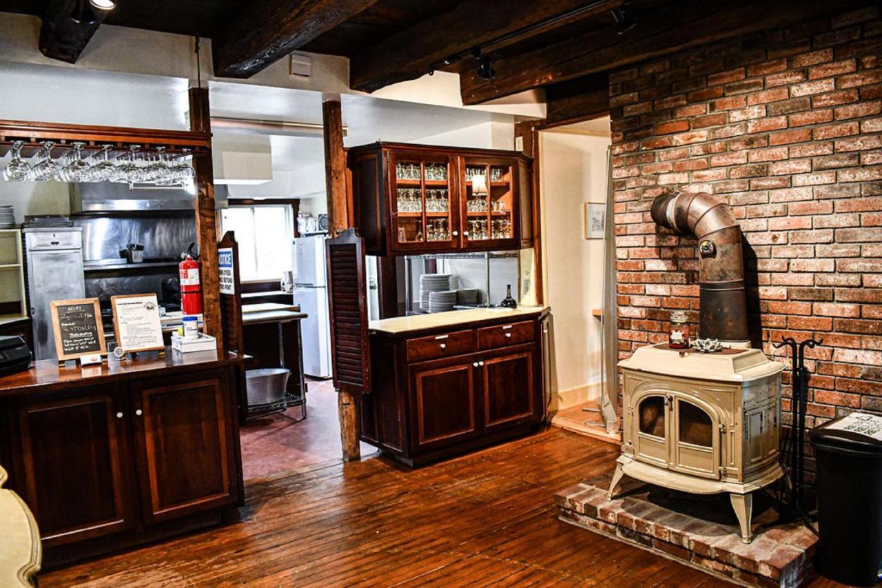 Brook Road Inn Goshen Dış mekan fotoğraf