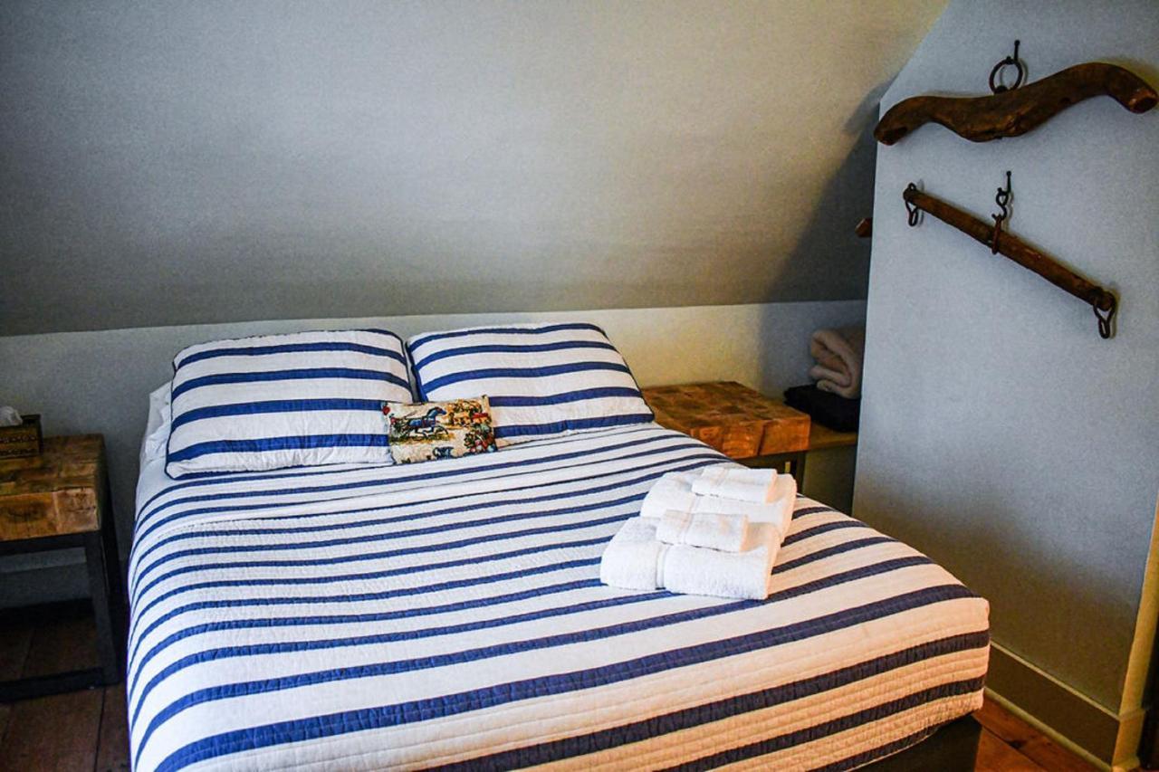 Brook Road Inn Goshen Dış mekan fotoğraf