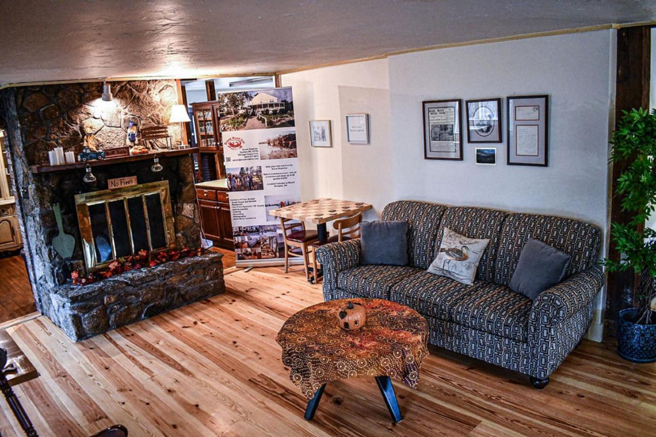 Brook Road Inn Goshen Dış mekan fotoğraf